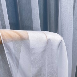 Firana gładka matowa z ozdobnymi białymi pasami wys. 300 cm z ołowianką